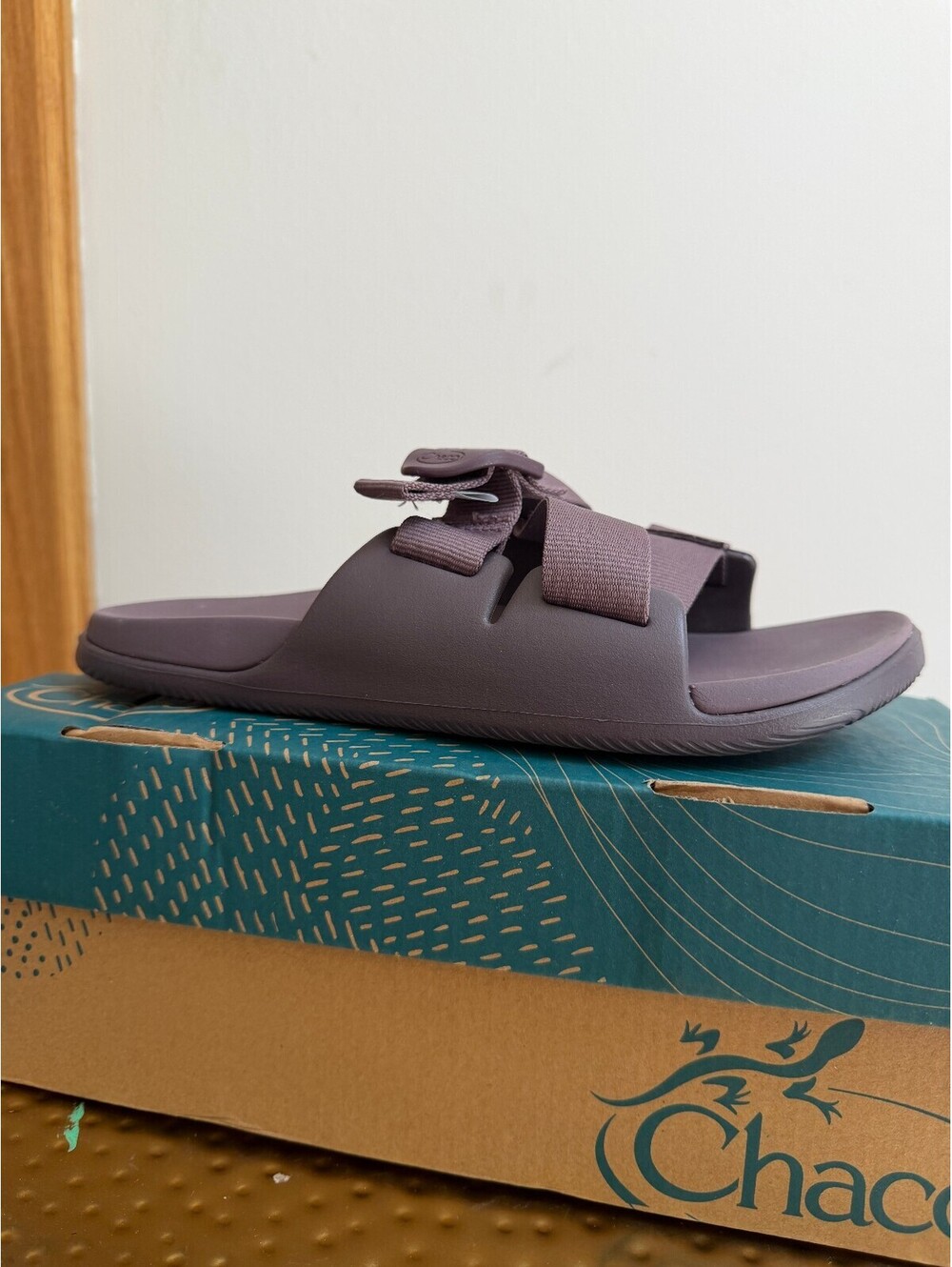 Chaco Slide Sandals in Purple with Adjustable Straps Size 6
